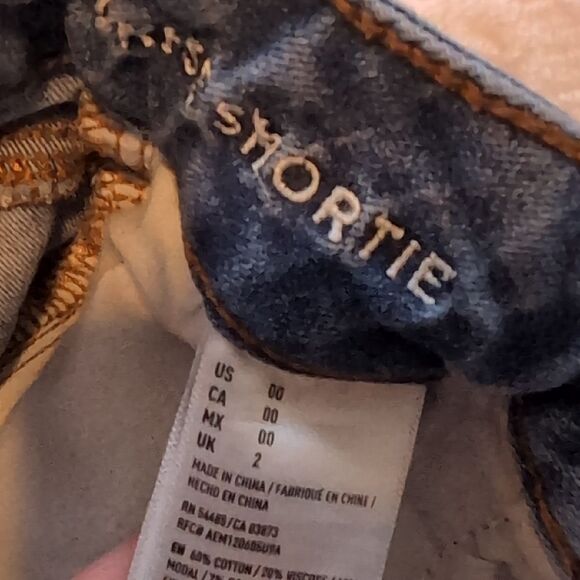 American Eagle Outfitters Distressed Blue Jean Shorts - Hi-Rise Shortie Size 00 - Picture 4 of 7